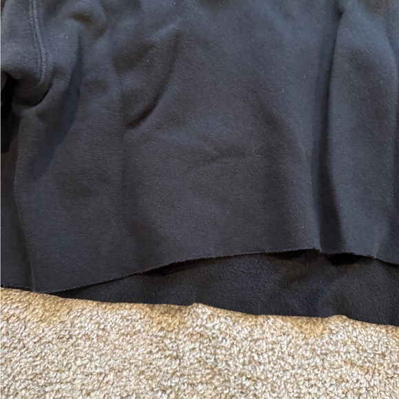 Wild Fable Black Boxy Cropped Sweatshirt - Picture 3 of 3